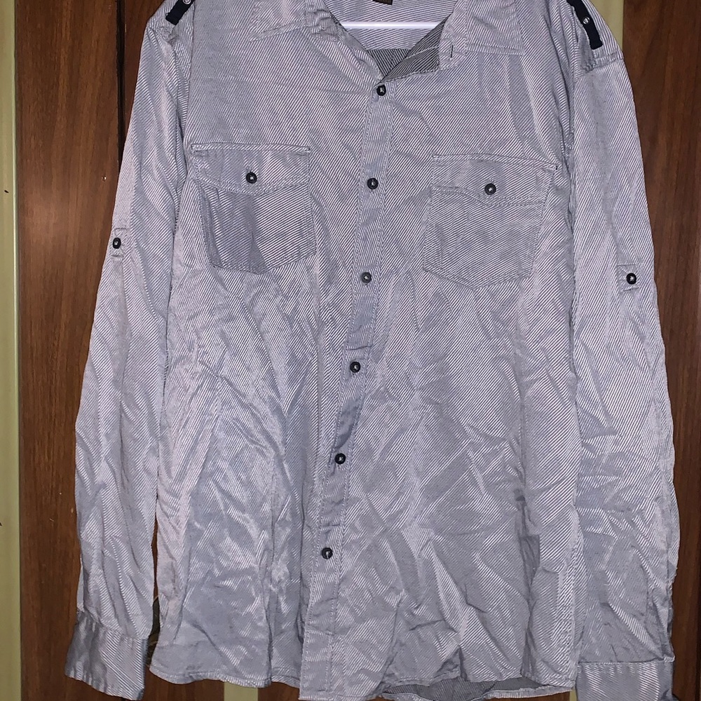 Helix Gray & Silver Striped Long Sleeved Men’s Lg